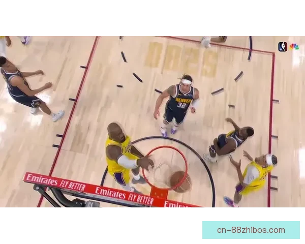 艾顿眼睛遭戳伤自嘲成海盗